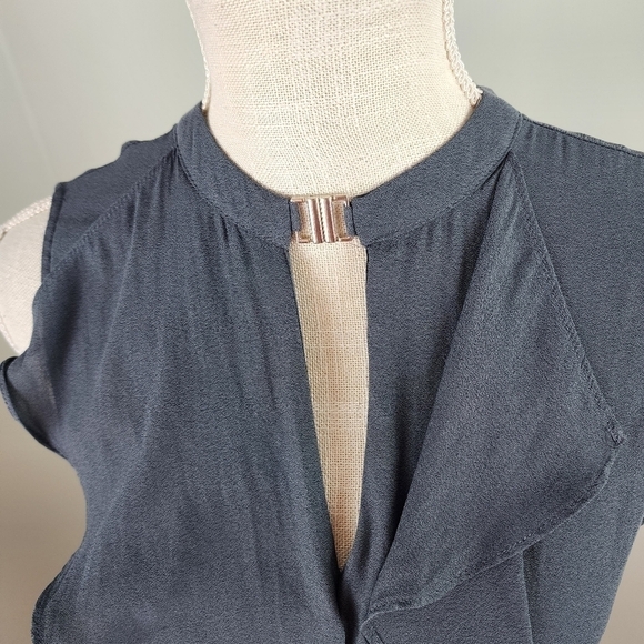 H&M Semi Sheer Tank Top With Neck Clasp Ruffle Front Size 4 Dark Gray - Picture 5 of 8